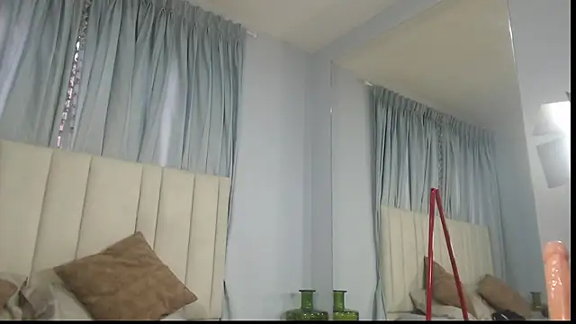 Sallydickinson webcam