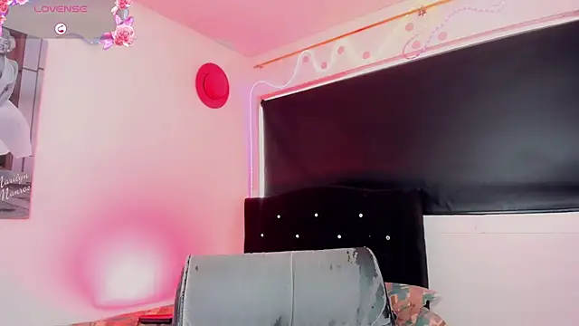 Kendall_hornyy webcam