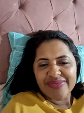 Katrina_Lush webcam
