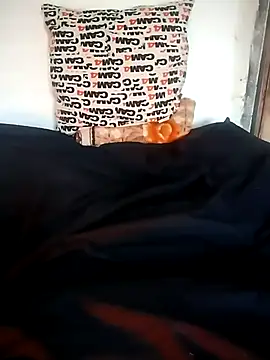 big__bearrr webcam