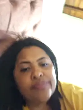 Katrina_Lush webcam