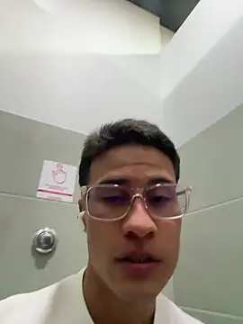 TavoHot_ webcam