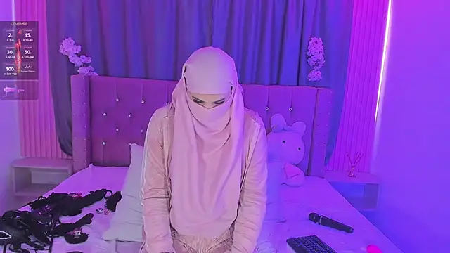 Nayla-Mouna webcam