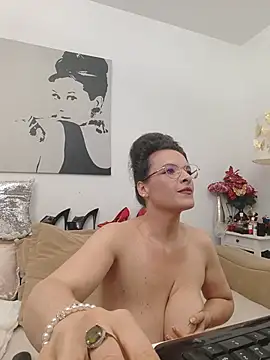 RebeccaNoble webcam