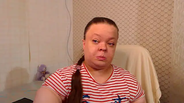 Janiffer_MiMi live cam on StripChat