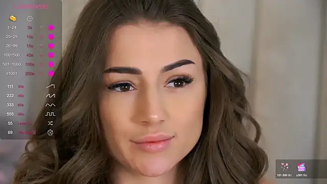 AishaSins webcam