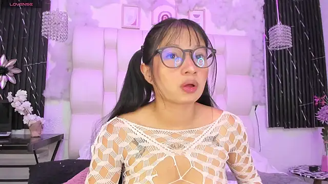Kittytokyoo webcam