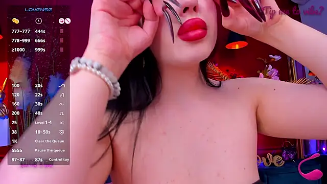 Mayzzie webcam