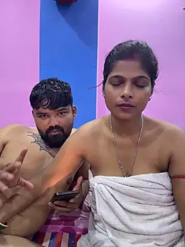 SUZY_QUEEN01 webcam