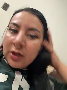 Abril_Luv webcam
