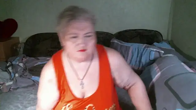 Lana555 live cam on StripChat