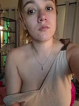 NaomiShimizu webcam
