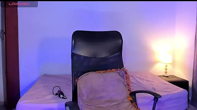 BlakmillerrGilson webcam