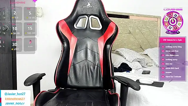 Javier_Hot27_ webcam