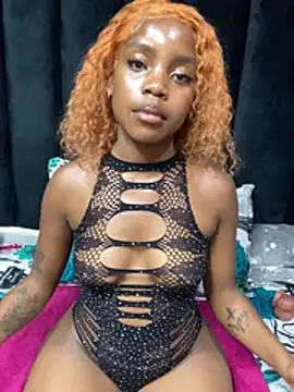 Littlebunny33 webcam