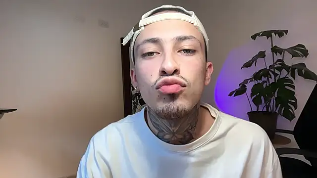 Noah_and_Steven webcam