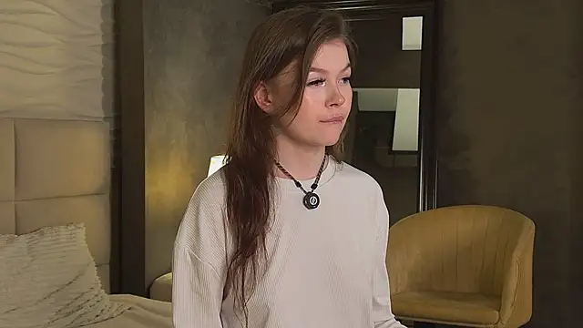 Alice_Night webcam