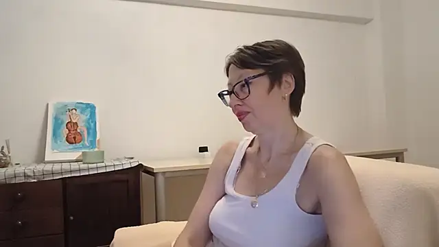 BellaRose_2020 webcam
