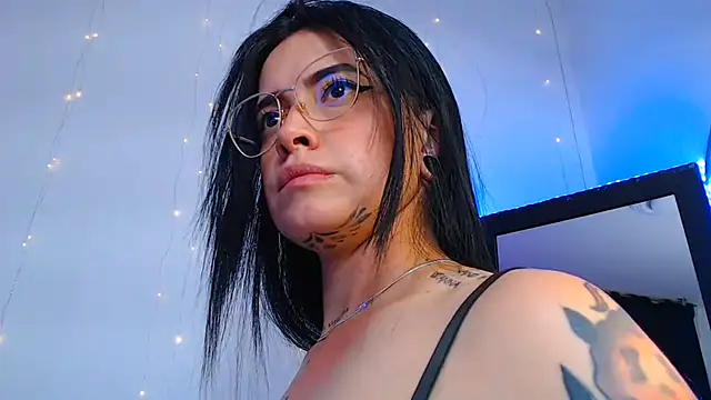 Isa_Maiden1 webcam
