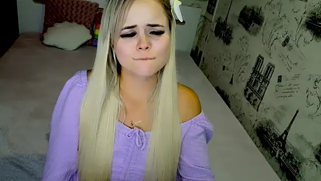 lovely-eyes webcam