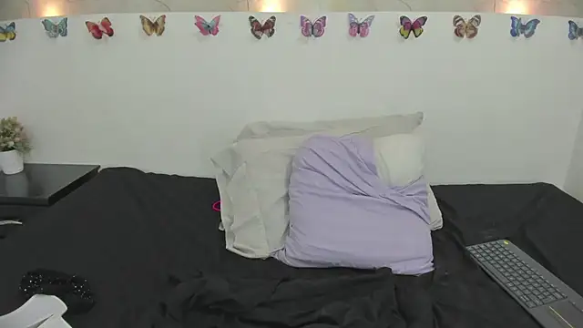 esmeralda_jenn11 webcam
