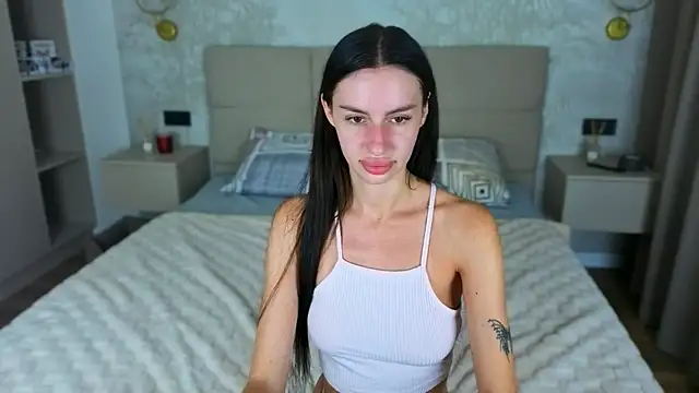 snow_whiteeex - Snow_WhiteeeX's free webcam - UK Sex Cams