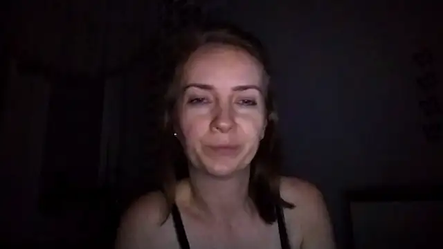 JenniferAlone live cam on StripChat