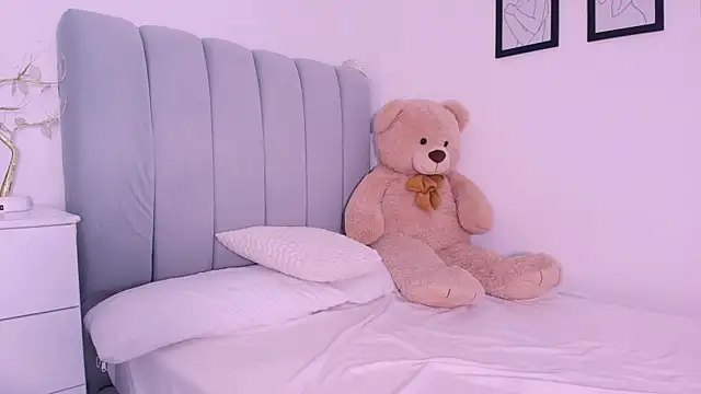 DannaHyde webcam