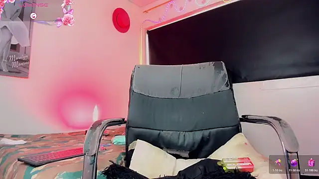 Kendall_hornyy webcam