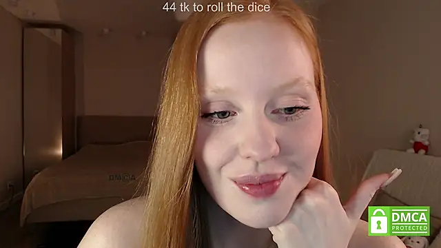 lulu_moonmoon webcam