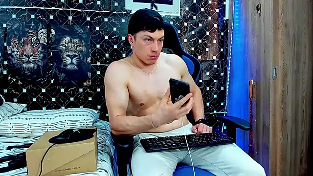 javiersexymann webcam