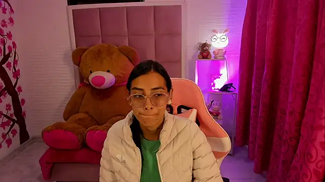 KarlaSlutSkinny__ webcam