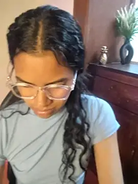 Julieta_Parker webcam