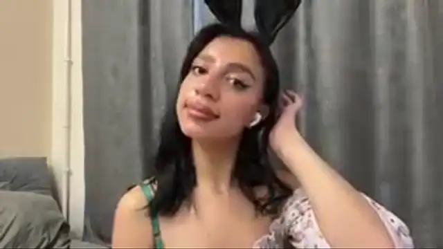 AngellaBarbini webcam