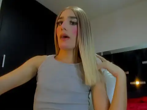 Miranda_bigcock3 webcam