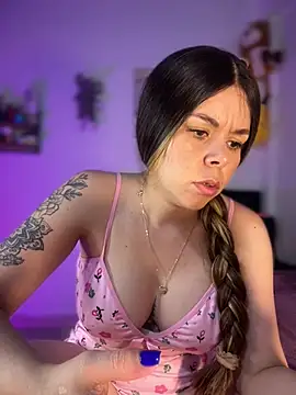 carolina16love webcam