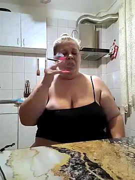 AriannaMilf webcam