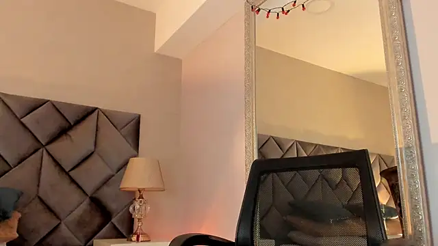 Luisa0110 webcam