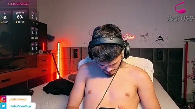 JordanShow live cam on StripChat