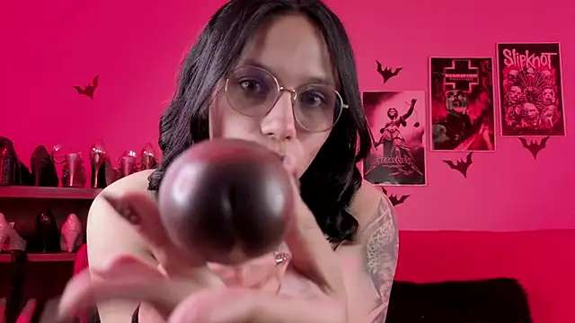 lilith-deveraux webcam