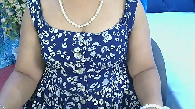Mallu_Manisha webcam