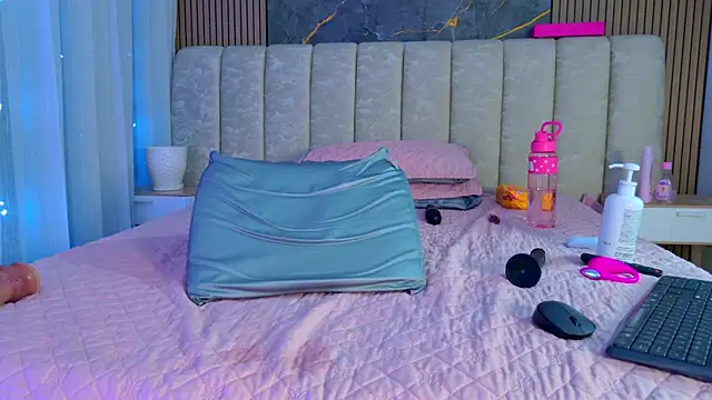 carol_juicyy webcam