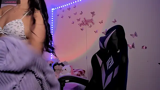 tiffany_sofia_1 webcam