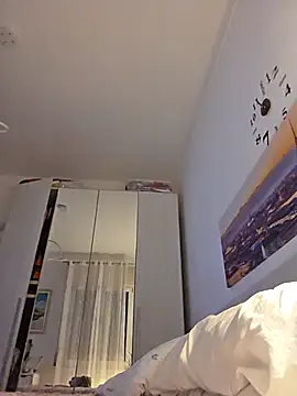 sexy7883 webcam