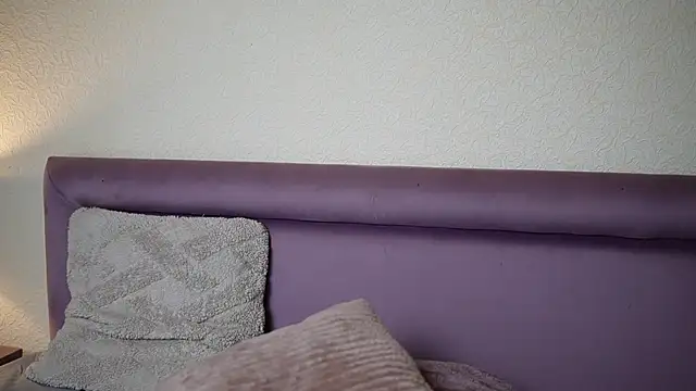 joelleapril - JoelleApril's free webcam - UK Sex Cams
