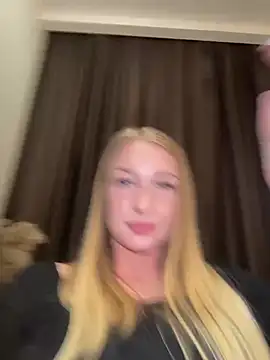 HelloAsh123 webcam
