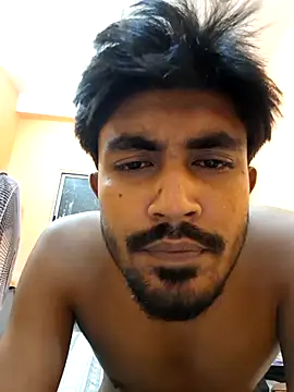 Dick_dude28 live sex cam