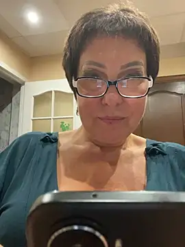 bettybutter_ webcam