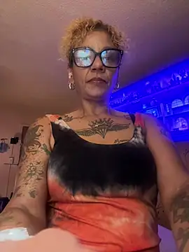 Goddess333777 webcam