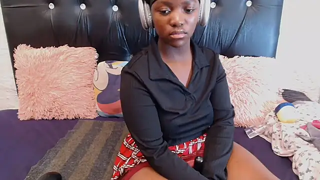 PunkinbuttXx05 webcam